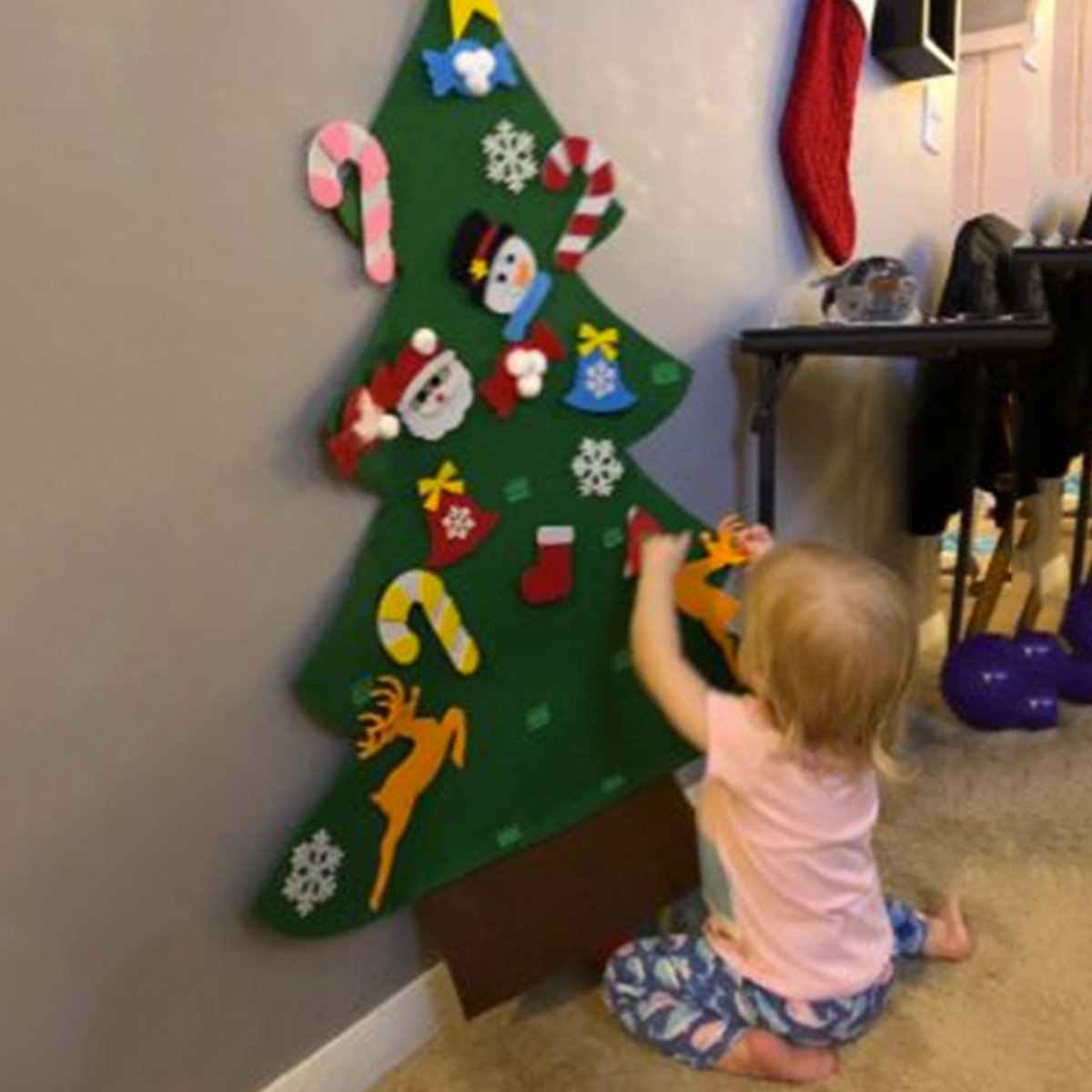 Kinder-Weihnachtsbaum™ - Halten Sie Ihre Kinder bei Laune